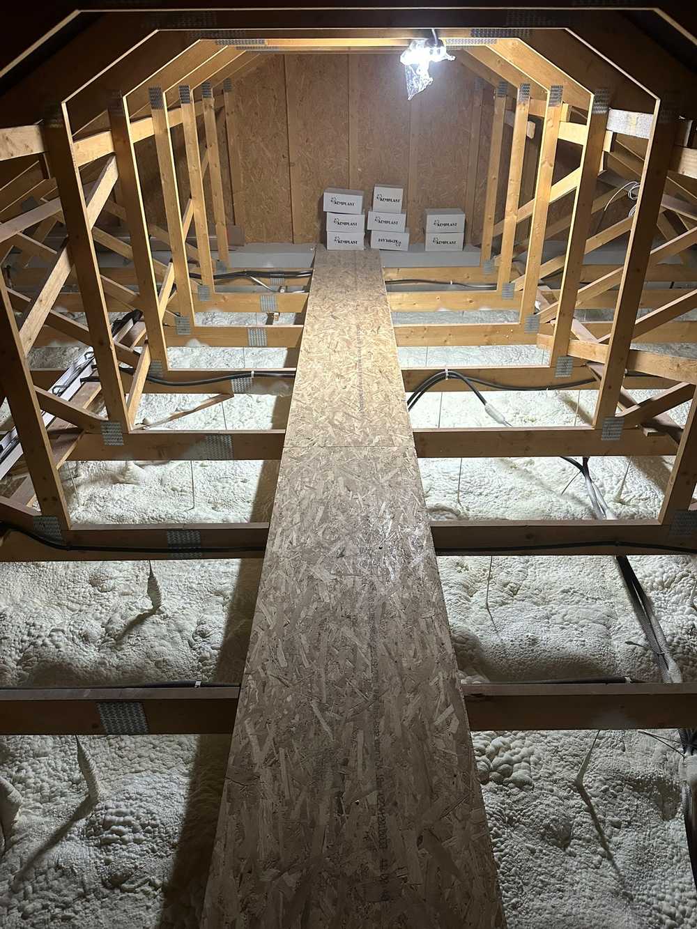 aba6d583 1403 4e57 b5d3 e2bbc163ecee